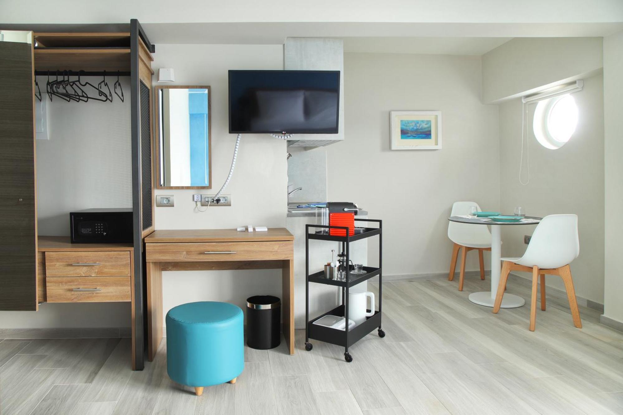 Sunrise Bay Apts Айя-Евфимия Номер фото